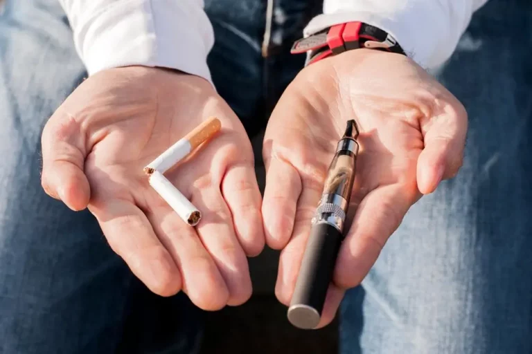 How Vaping Helps You Quit Tobacco