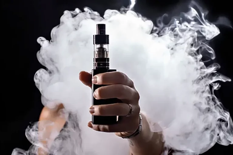 Using Sub Ohm to Blow Big Clouds of Vapour