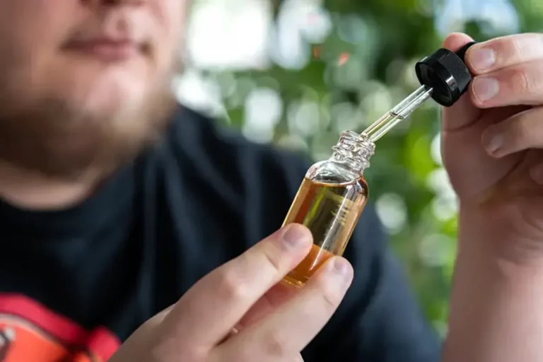 A Beginner's Guide to DIY Vape Juice Mixing